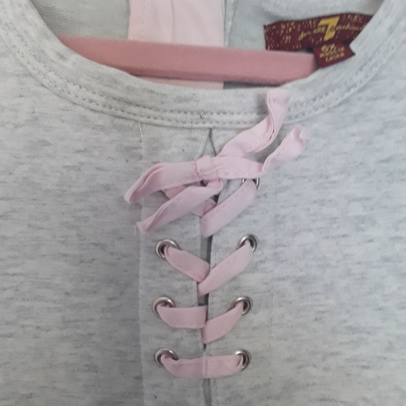 7 for all Mankind girls lace up tee sz 6x - Picture 2 of 8